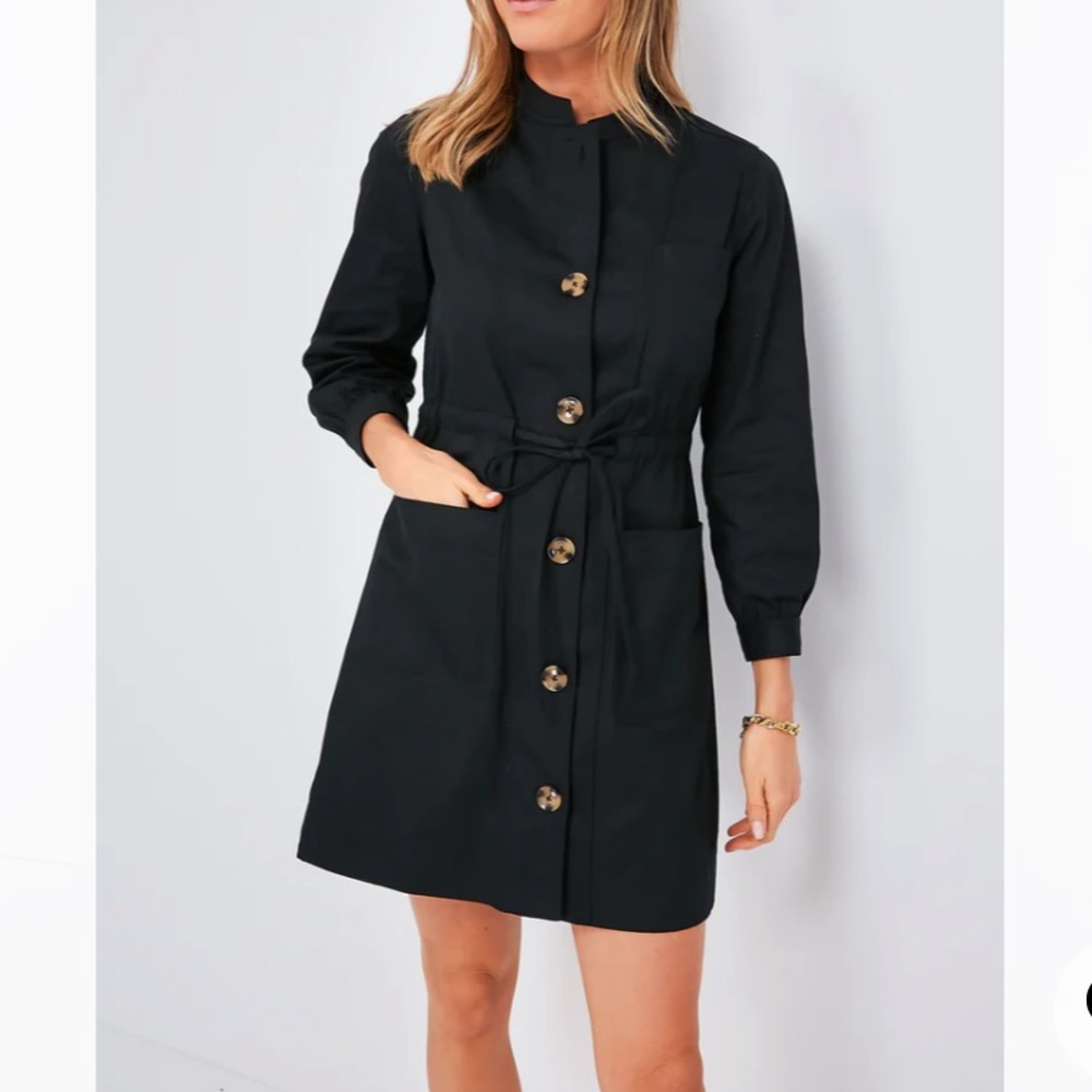 Black Crosby Dress
TUCKERNUCK - Picture 1 of 10